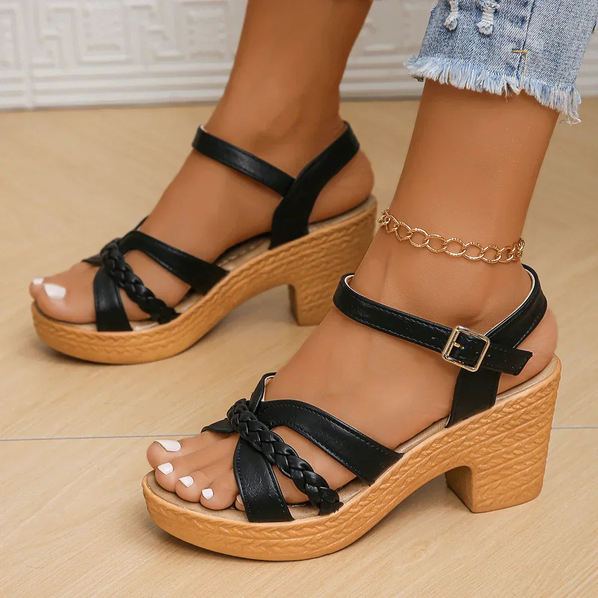 Sakura | Glow Sandal