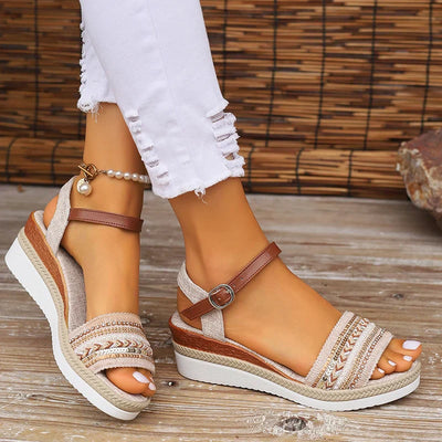 Sakura | Classic Sandal