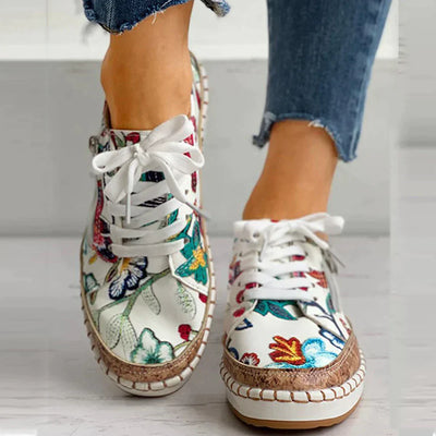 Floral Embroidery, Breathable, Slip-On Shoes for Women - Lightweight Footwear for All Seasons